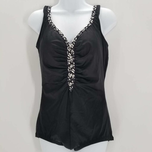 Maxine of Hollywood Other - Maxine Of Hollywood  One Piece Black Swimsuit 16